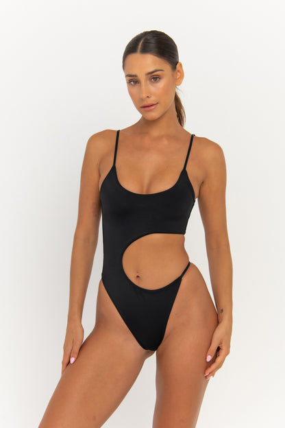 Naya One Piece